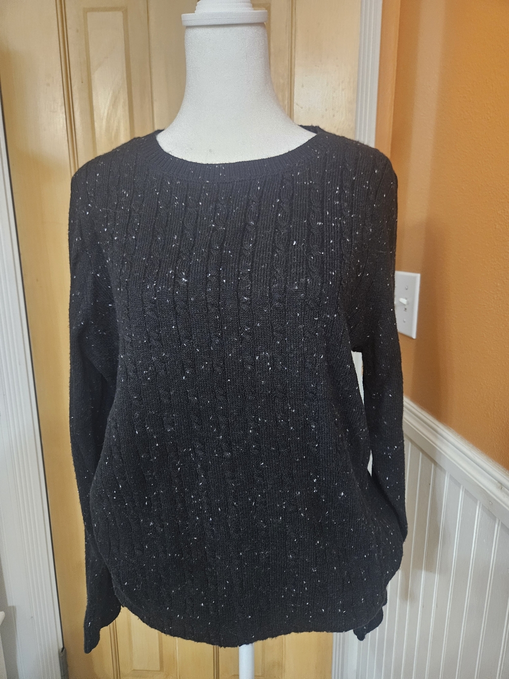 Women's Black Speckled Cable Knit Sweater